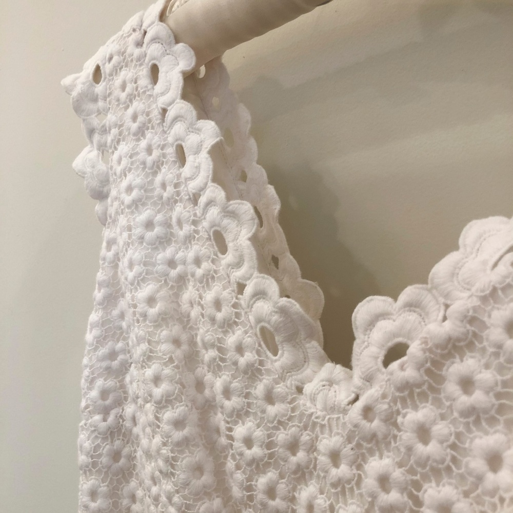 Lilly Pulitzer white dress, size 0 - Picture 5 of 6